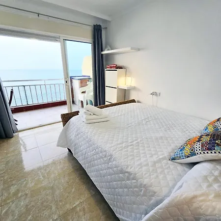 Апартаменти Aa Guest - Sky Center Beachfront Sea Views Eco