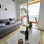 Aa Guest - Sky Center Beachfront Sea Views Eco Lägenhet