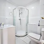 Aa Guest - Sky Center Beachfront Sea Views Eco Lägenhet *