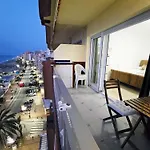 Lägenhet Aa Guest - Sky Center Beachfront Sea Views Eco *