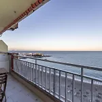 Aa Guest - Sky Center Beachfront Sea Views Eco Lägenhet